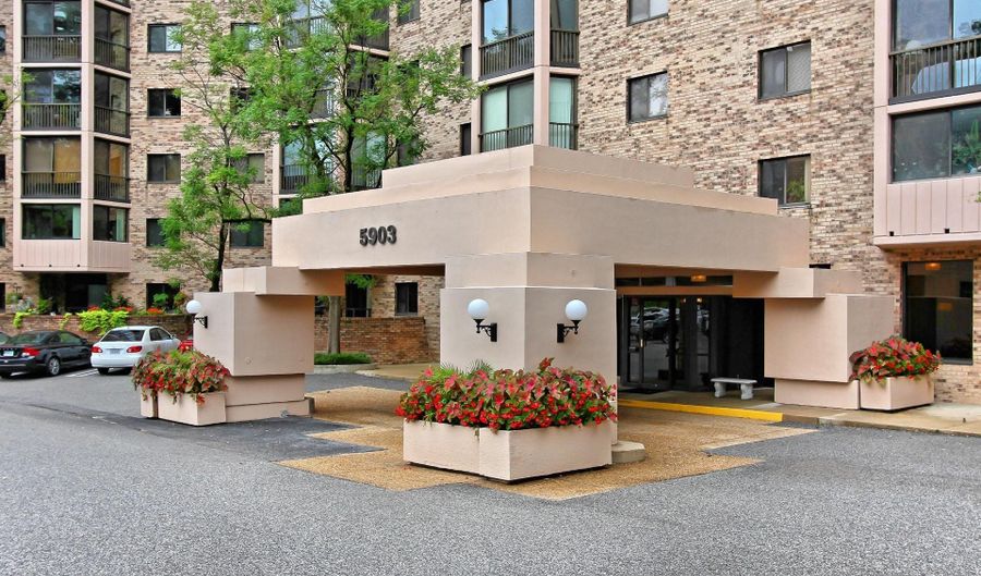 5903 MOUNT EAGLE Dr 702, Alexandria, VA 22303 - 1 Beds, 1 Bath