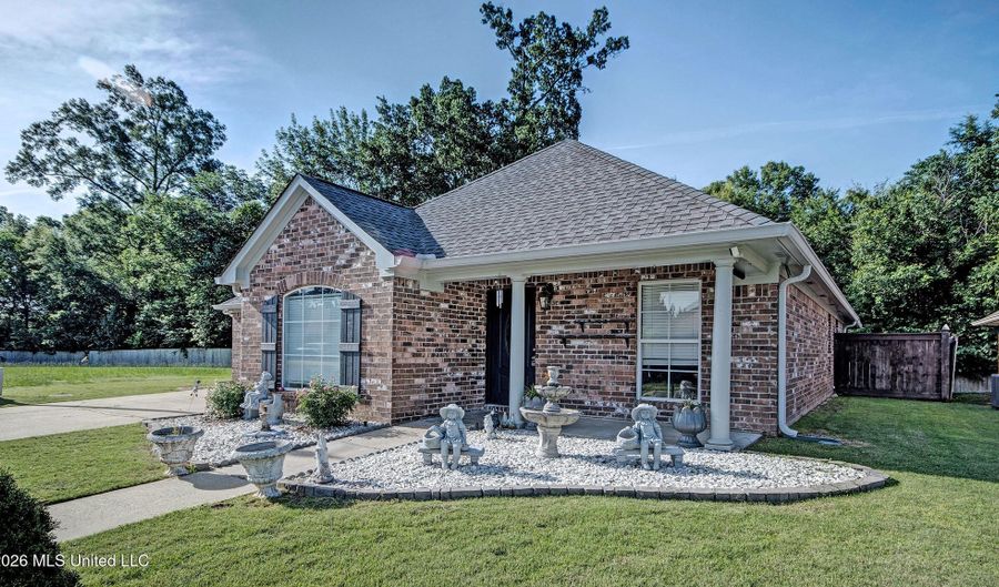 146 Blackstone Cir, Brandon, MS 39047 - 3 Beds, 2 Bath