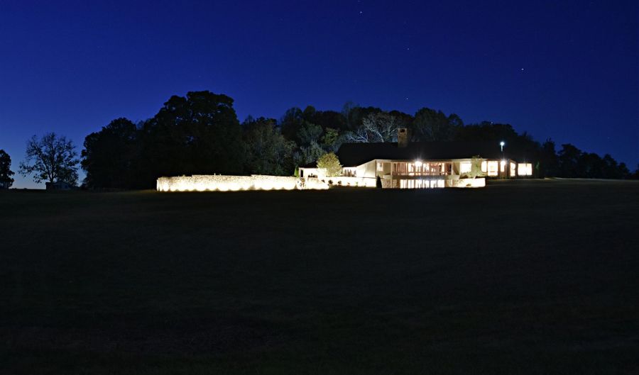 651 Cliff Top Rd, Blaine, TN 37709 - 7 Beds, 7 Bath