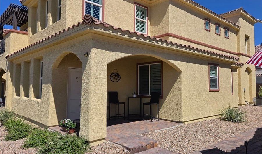 977 Via Panfilo Ave, Henderson, NV 89011 - 3 Beds, 3 Bath