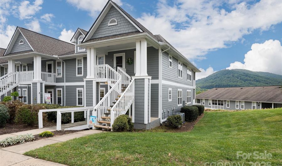 4805 Breakers Ln, Asheville, NC 28806 - 2 Beds, 2 Bath