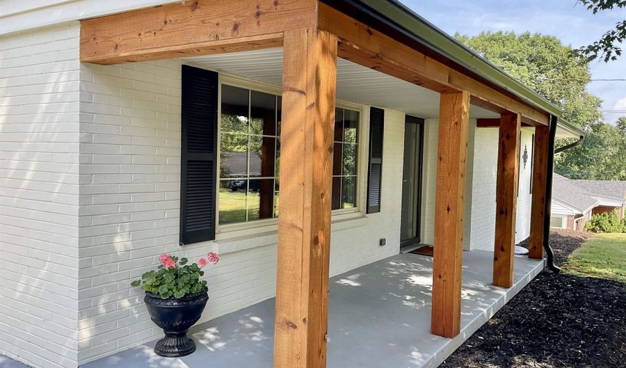 143 LAKE Dr, Amherst, VA 24521 - 3 Beds, 2 Bath