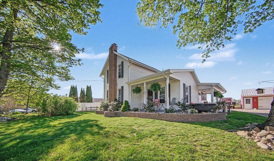 13850 Hutchison Rd, Albion, MI 49224 - 2 Beds, 2 Bath