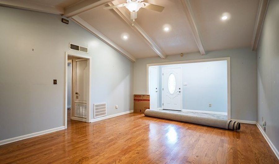 153 Hemlock Rd, Batesville, MS 38606 - 3 Beds, 3 Bath