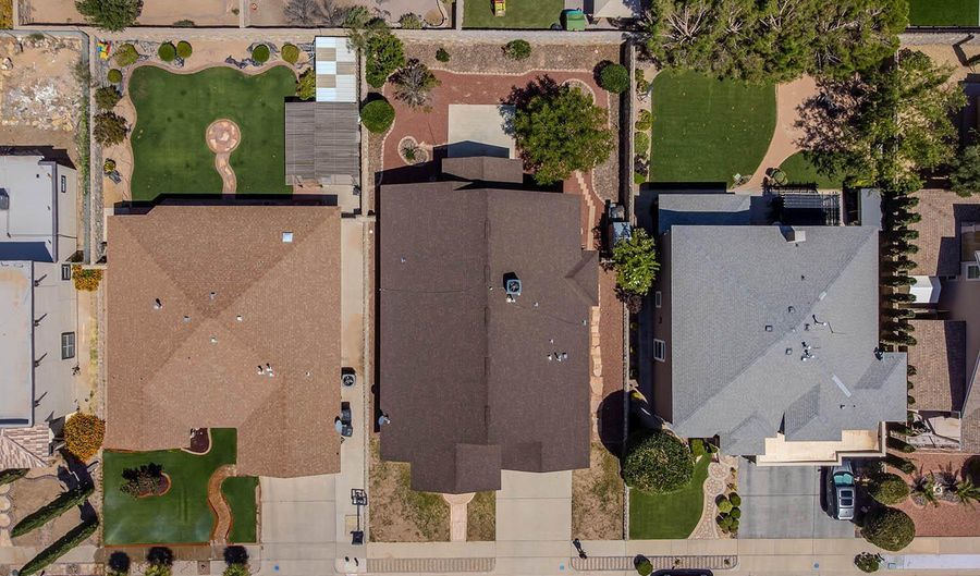 1924 SUN CHARIOT St, El Paso, TX 79938 - 4 Beds, 2 Bath