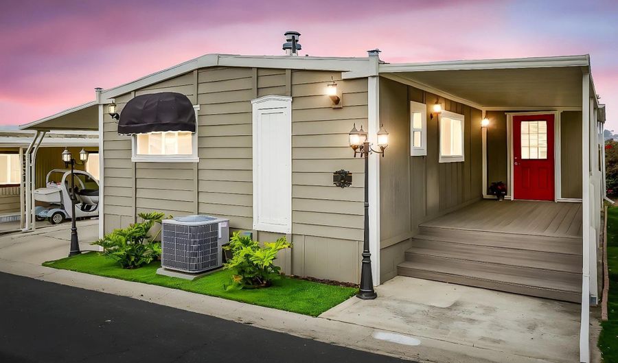 1815 Sweetwater Rd SPC 121, Spring Valley, CA 91977 - 2 Beds, 2 Bath