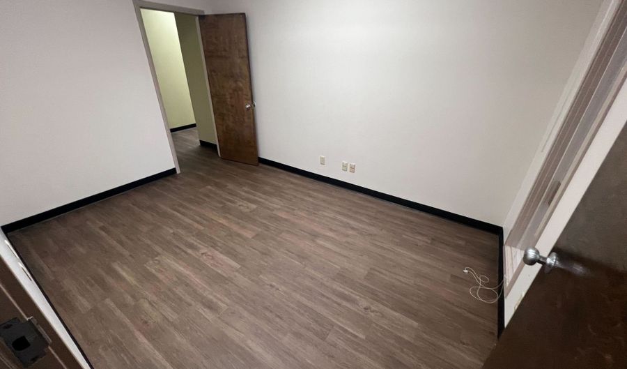 2500 W Broad 602, Athens, GA 30606 - 0 Beds, 0 Bath