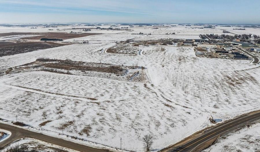 Highway 51, Arlington, WI 53911 - 0 Beds, 0 Bath