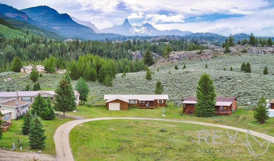 31 Posten Rd, Cody, WY 82414 - 2 Beds, 1 Bath