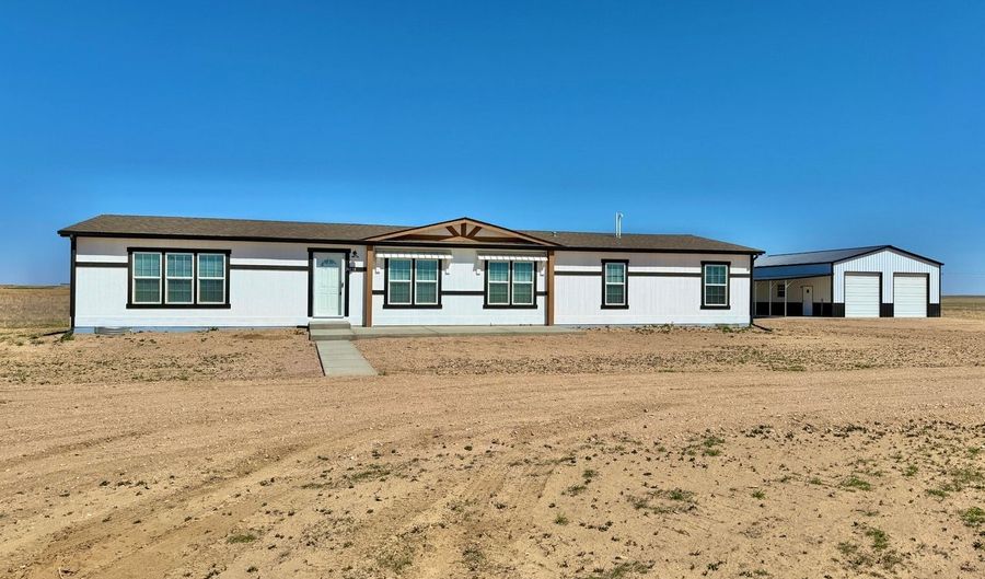 34235 County Road 83, Briggsdale, CO 80611 - 4 Beds, 2 Bath