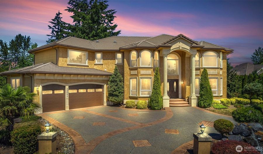 33020 135th Place SE Auburn WA 98092, Auburn, WA 98092 - 4 Beds, 5 Bath