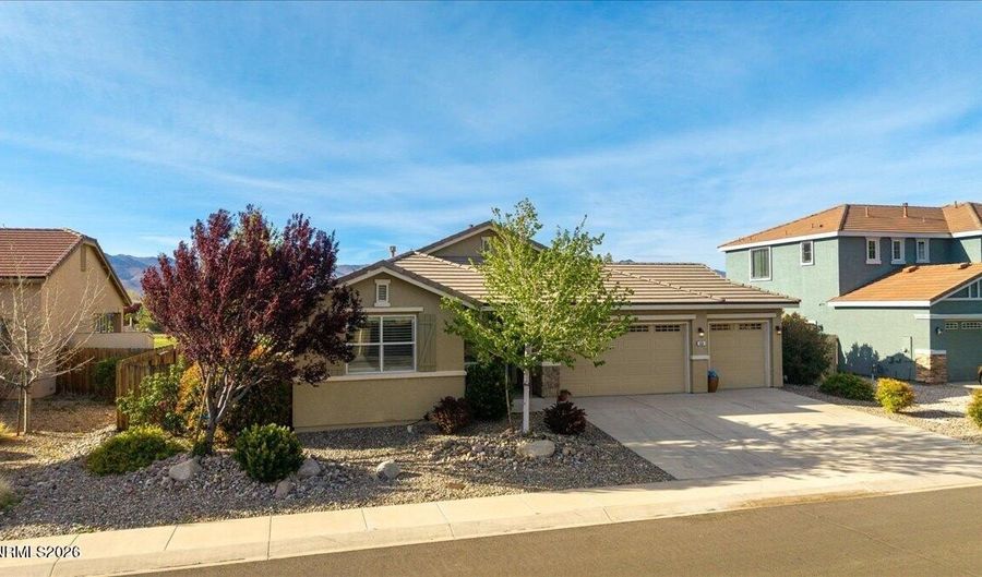 654 St Andrews Dr, Dayton, NV 89403 - 3 Beds, 3 Bath