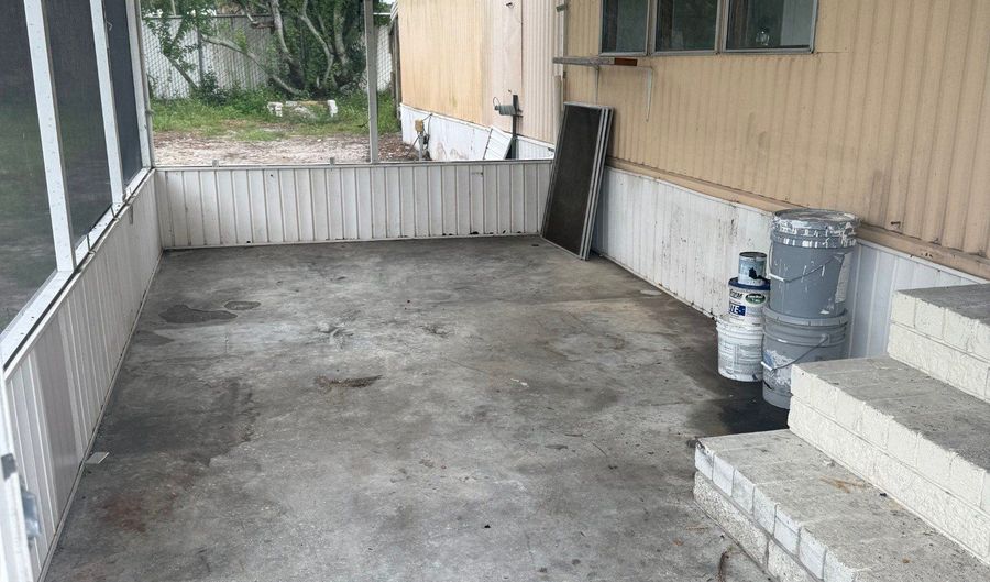 713 Rose St 7, Auburndale, FL 33823 - 2 Beds, 1 Bath