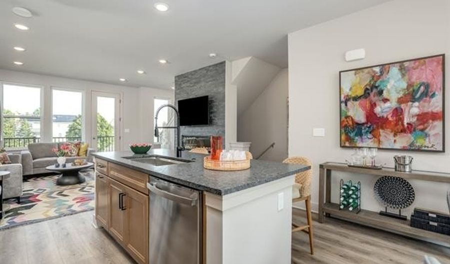 2156 Evergreen Ln 56, Ann Arbor, MI 48103 - 2 Beds, 3 Bath