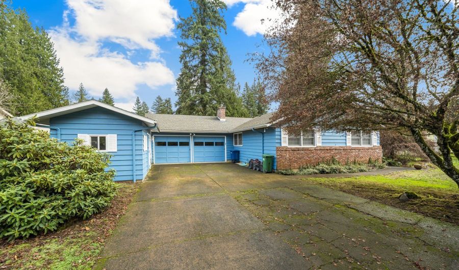 14090 SE 268TH Ct, Boring, OR 97009 - 3 Beds, 2 Bath