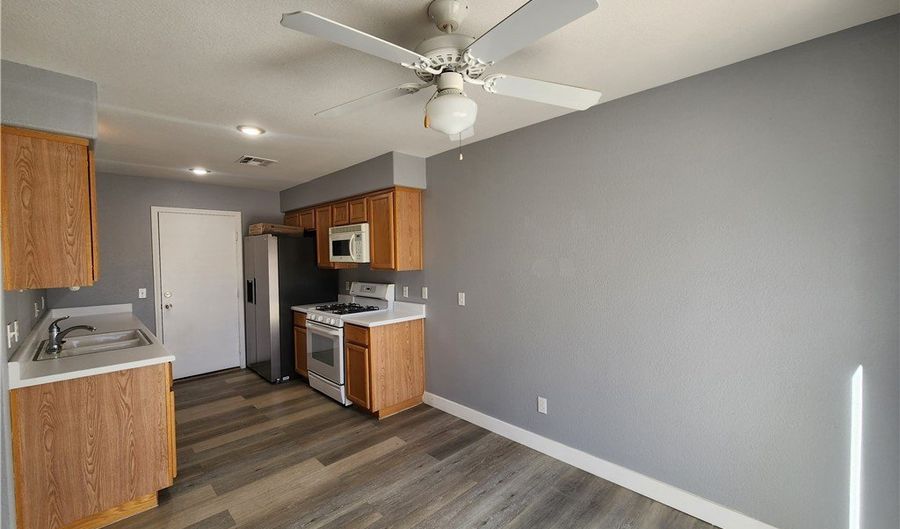 776 Spotted Eagle St, Henderson, NV 89015 - 3 Beds, 3 Bath