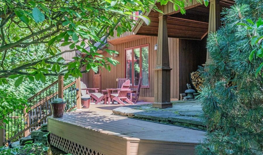 267 S Cove Rd, Burlington, VT 05401 - 4 Beds, 4 Bath