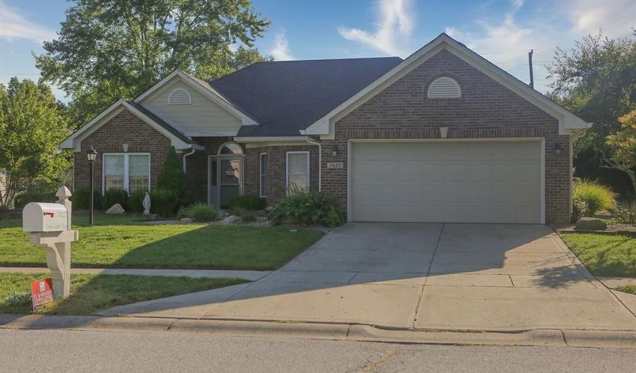 7827 SHANNON LAKES Way, Indianapolis, IN 46217 - 3 Beds, 2 Bath