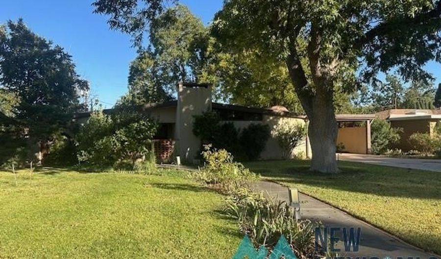 1308 Gamma Ave, Carlsbad, NM 88220 - 4 Beds, 2 Bath