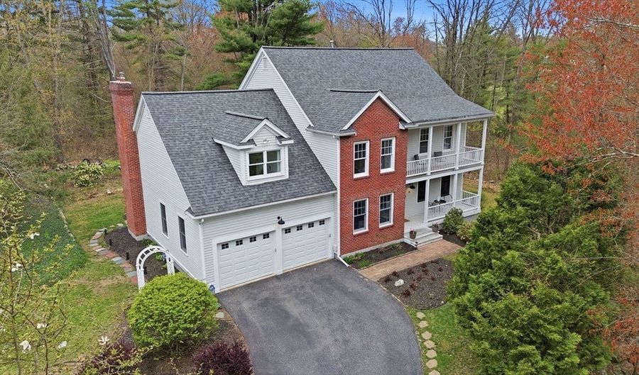 16 Chestnut St, Acton, MA 01720 - 4 Beds, 3 Bath