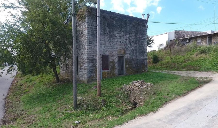 105 Couch St, Alton, MO 65606 - 0 Beds, 0 Bath