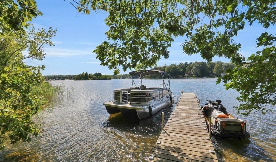 152 Cheney Ln, Coventry, CT 06238 - 4 Beds, 4 Bath