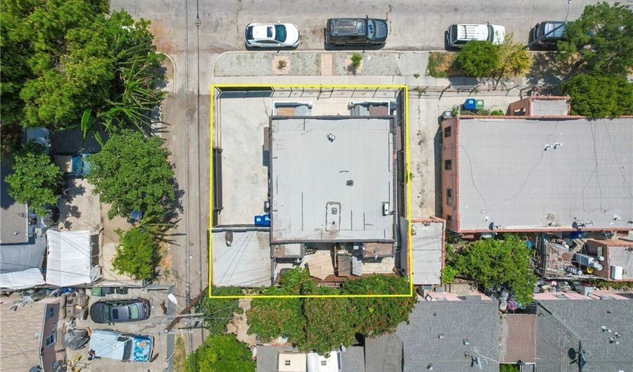 8217 Towne Ave, Los Angeles, CA 90003 - 2 Beds, 2 Bath
