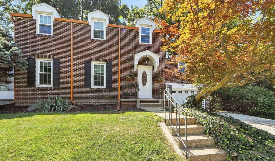 1756 Cherry St, Huntington, IN 46750 - 4 Beds, 2 Bath