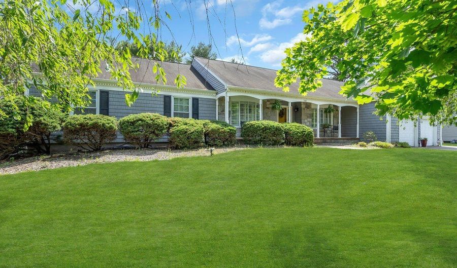 2363 Odyssey Way, Toms River, NJ 08753 - 4 Beds, 4 Bath