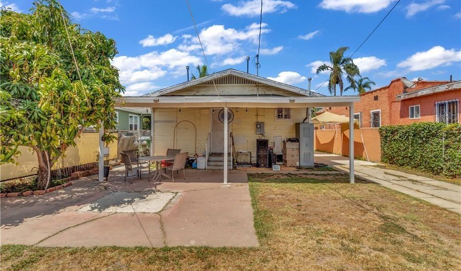 818 W 104th, Los Angeles, CA 90044 - 2 Beds, 1 Bath