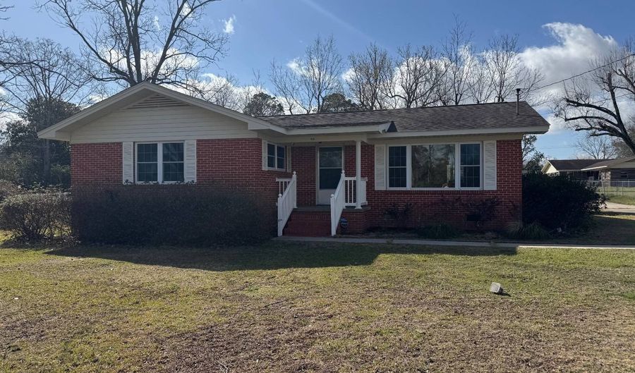 404 SUSAN, Andalusia, AL 36420 - 3 Beds, 2 Bath