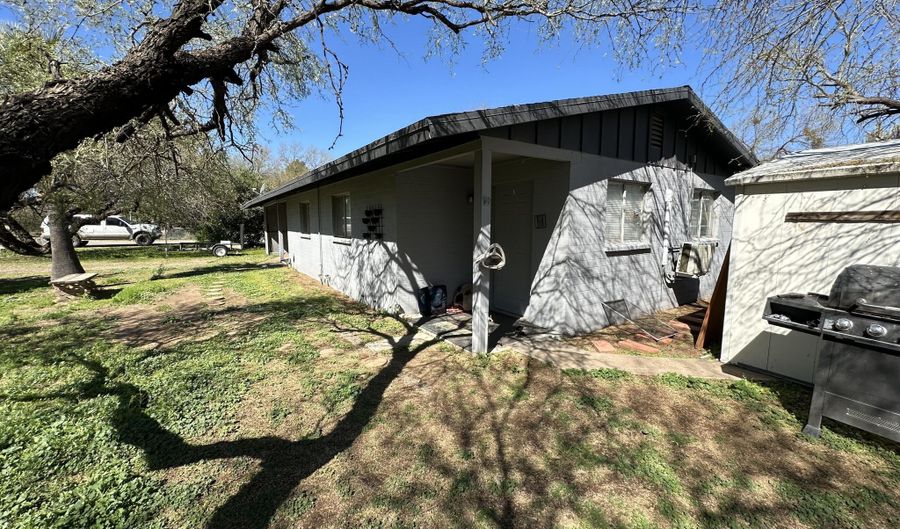 19060 E PALM Ln, Black Canyon City, AZ 85324 - 2 Beds, 0 Bath