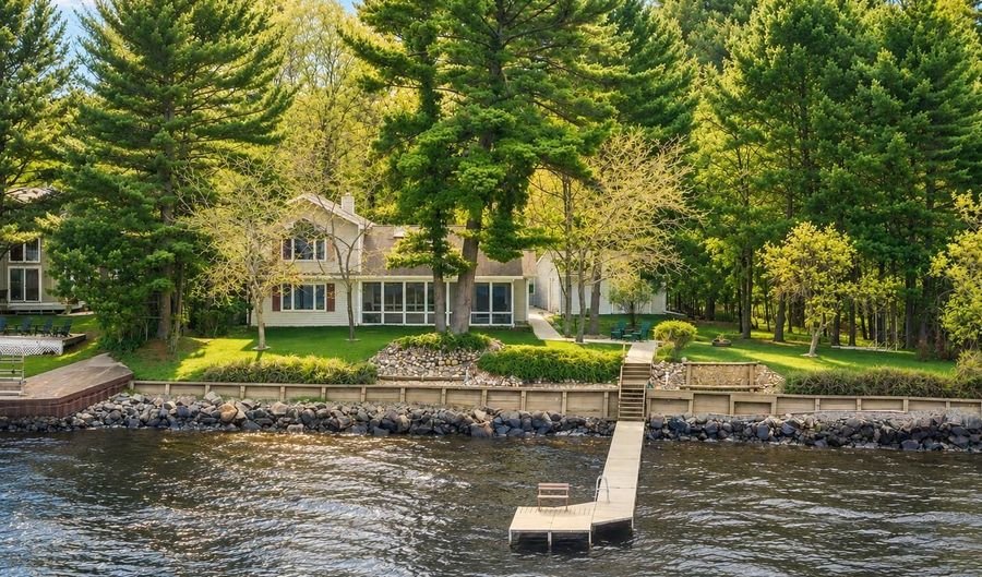 889 19th Dr, Arkdale, WI 54613 - 3 Beds, 3 Bath