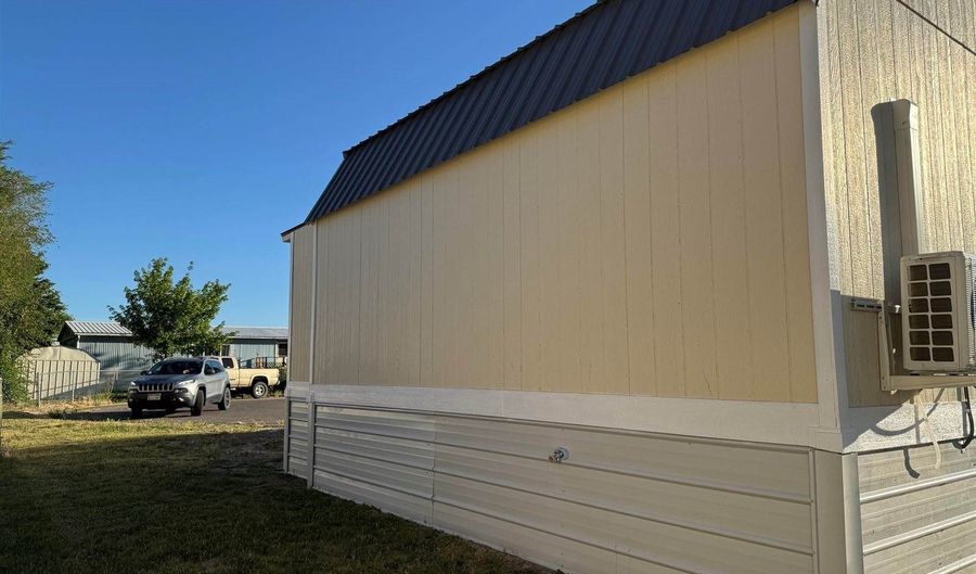 165 Hillcrest #65, American Falls, ID 83211 - 0 Beds, 1 Bath