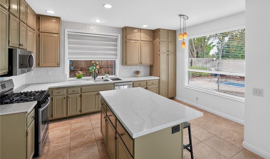 4720 Via Colorado, Oceanside, CA 92056 - 4 Beds, 3 Bath