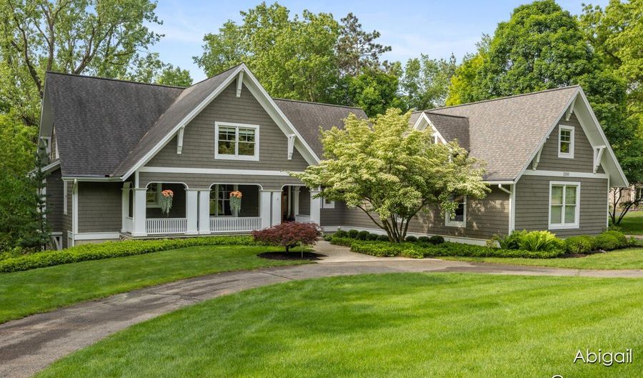 1590 Foot Hills Trl NE, Ada, MI 49301 - 5 Beds, 4 Bath