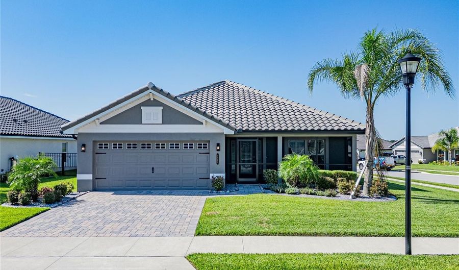 4903 VUE DELAC PASS, Auburndale, FL 33823 - 4 Beds, 3 Bath