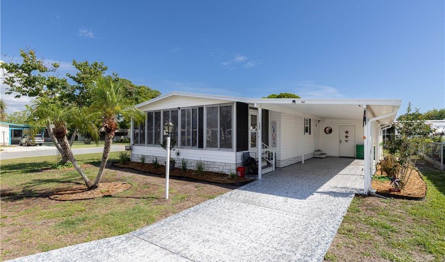 782 Lark Dr, Barefoot Bay, FL 32976 - 2 Beds, 2 Bath