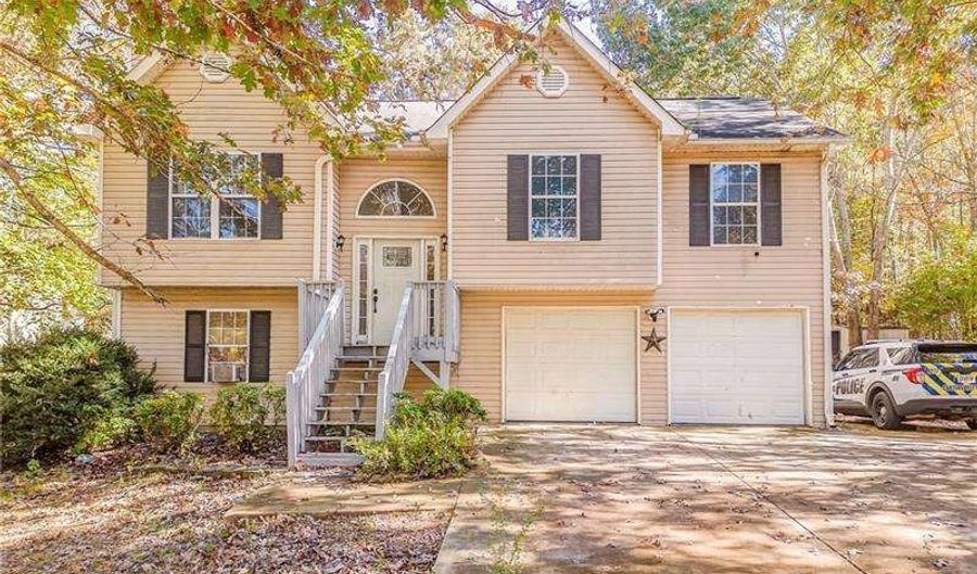 156 DOGWOOD GLEN Dr, Aragon, GA 30104 - 4 Beds, 3 Bath