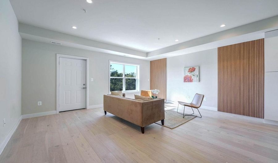 2514 ELVANS Rd SE, Washington, DC 20020 - 7 Beds, 4 Bath