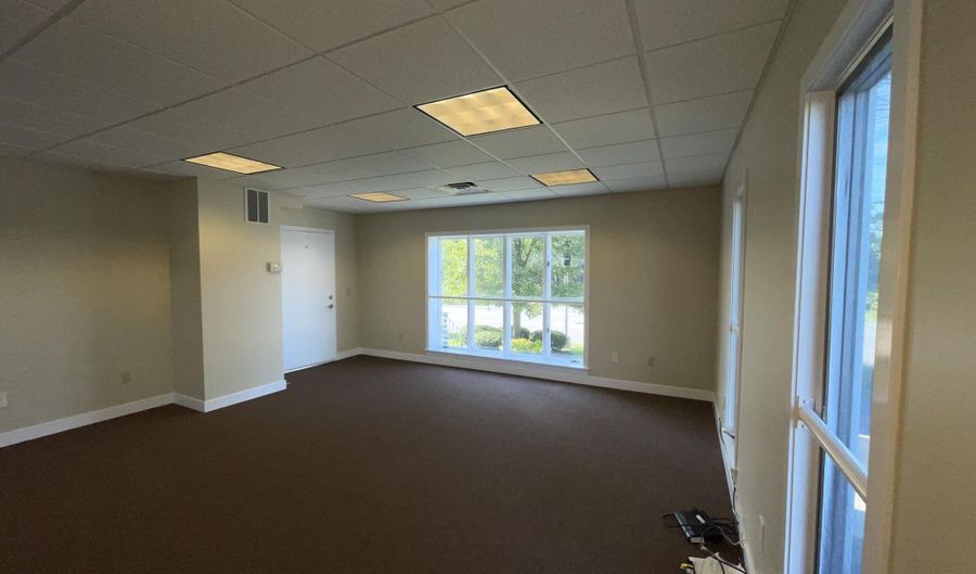 129 Airport Rd 3, Barnstable, MA 02630 - 0 Beds, 0 Bath