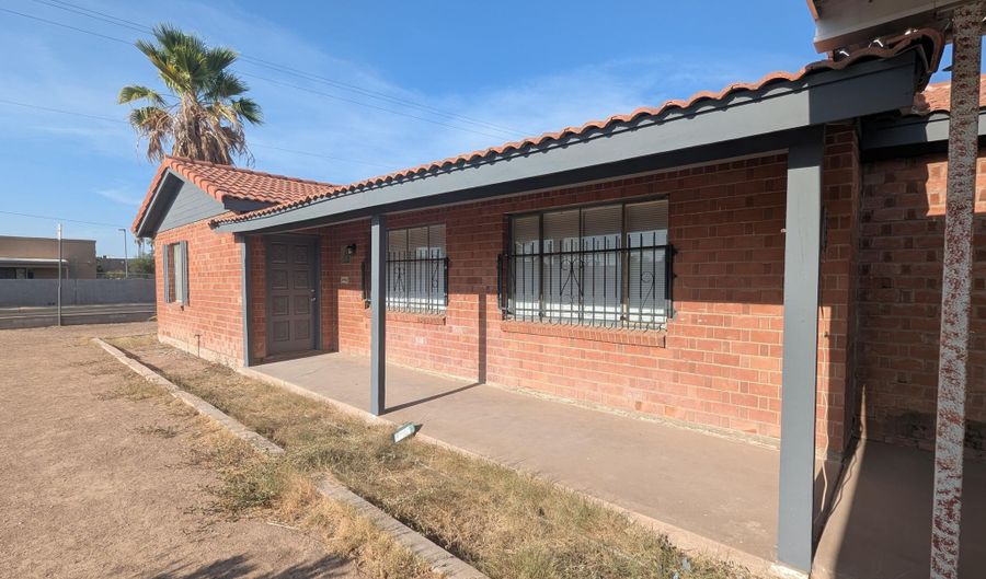 1128 N COOLIDGE Ave, Casa Grande, AZ 85122 - 4 Beds, 2 Bath