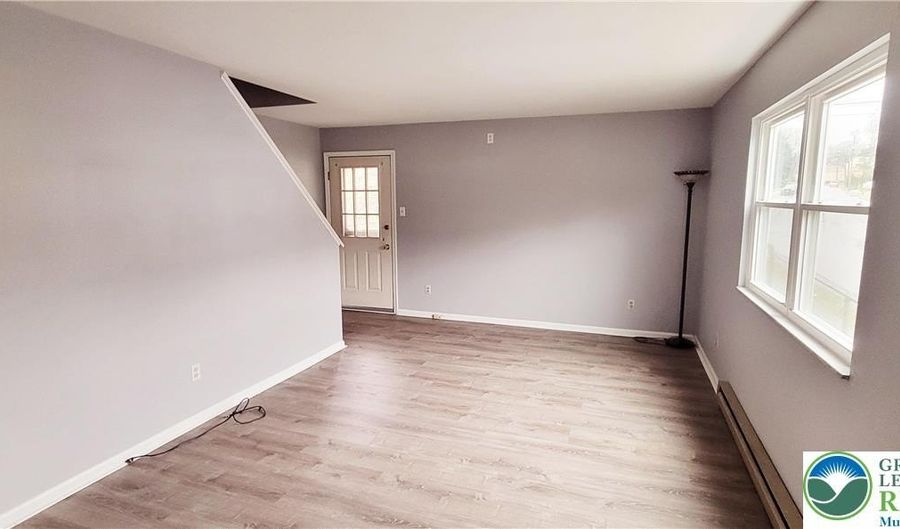 201 Irving St, Allentown, PA 18109 - 3 Beds, 2 Bath
