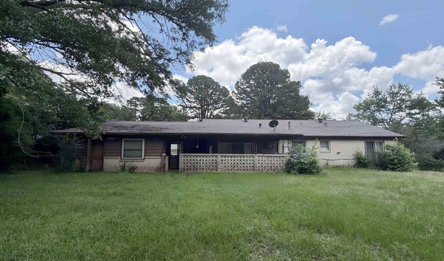 1008 North Pl, Benton, AR 72019 - 2 Beds, 1 Bath