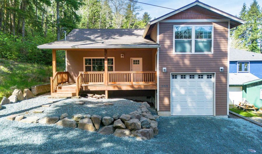 303 S MARINE St, Rockaway Beach, OR 97136 - 4 Beds, 2 Bath