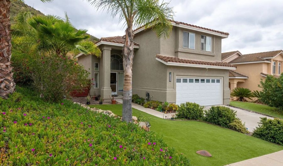 29825 Platanus Dr, Escondido, CA 92026 - 4 Beds, 3 Bath