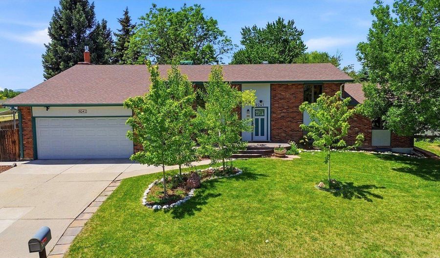 8241 W Pomona Dr, Arvada, CO 80005 - 5 Beds, 2 Bath