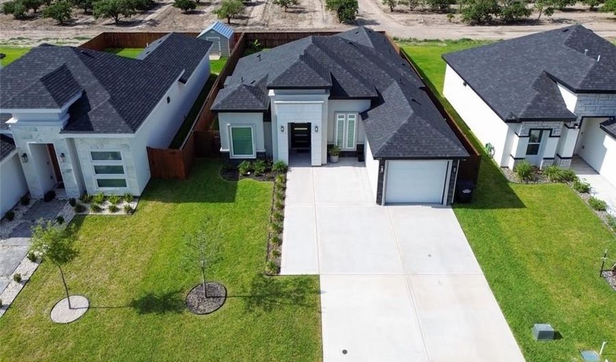 1313 W Dawes Ave W, Alton, TX 78573 - 3 Beds, 2 Bath