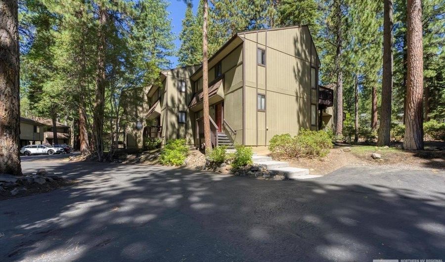 811 Southwood Blvd 4, Incline Village, NV 89451 - 2 Beds, 2 Bath