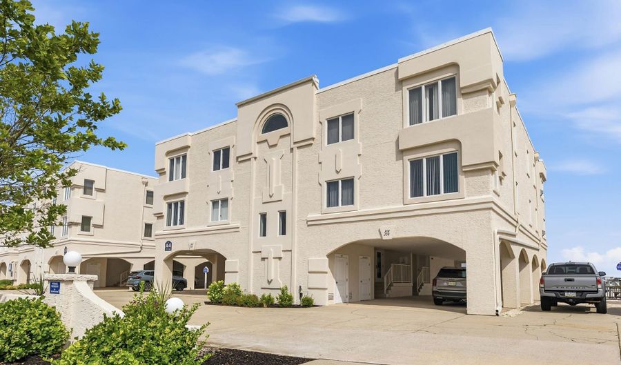 1100 Ocean Dr 208, Avalon, NJ 08202 - 3 Beds, 2 Bath